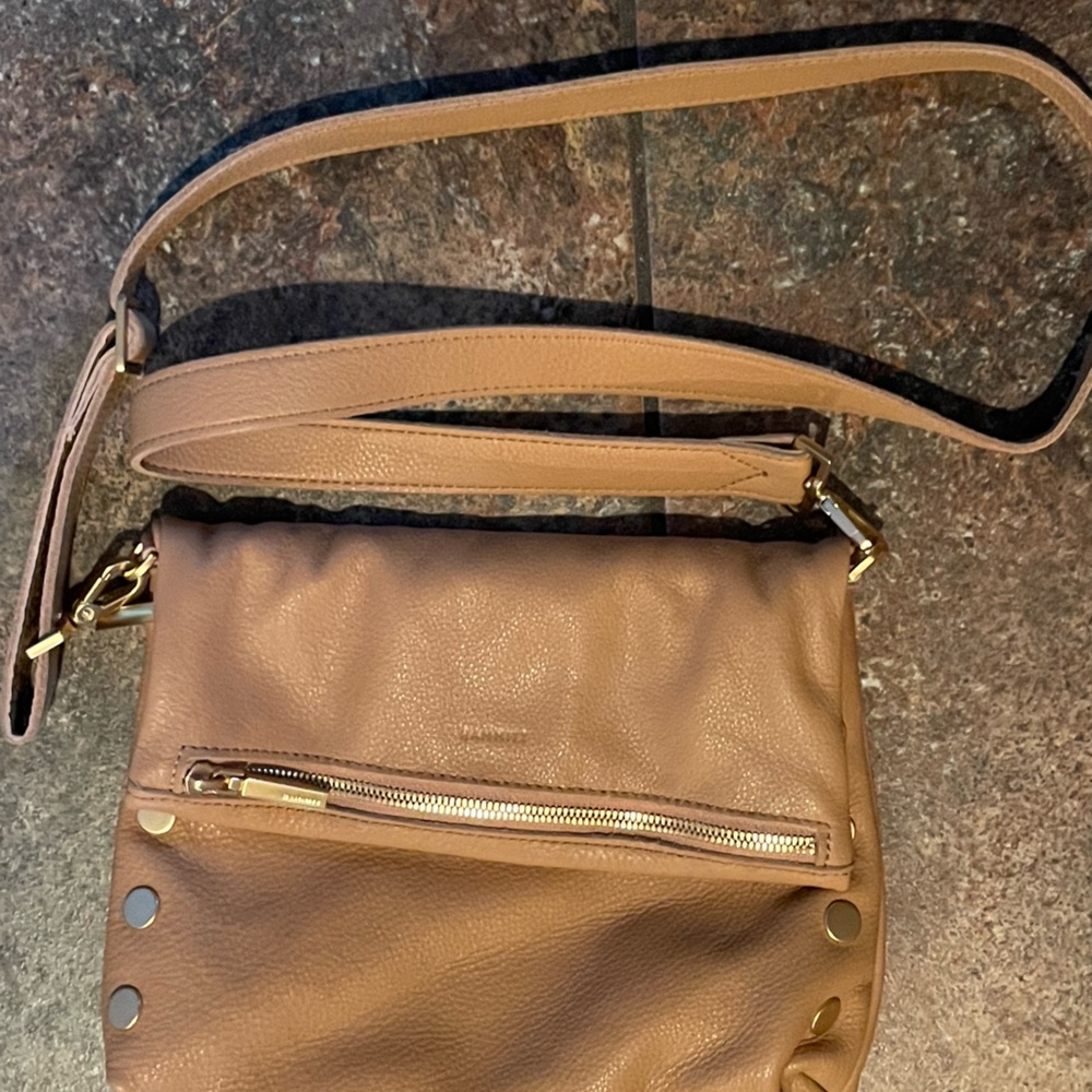 Hammitt VIP Med Handbag in Toast Tan/Brushed Gold
